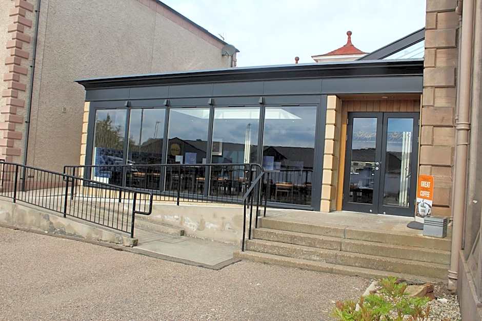 The Royal Hotel Elgin