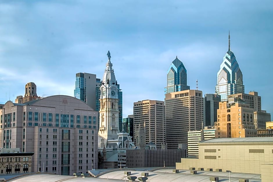 Four Points By Sheraton Philadelphia City Center