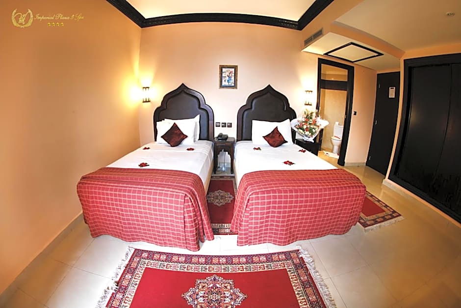 Photo 1 of 11 of Double Room
