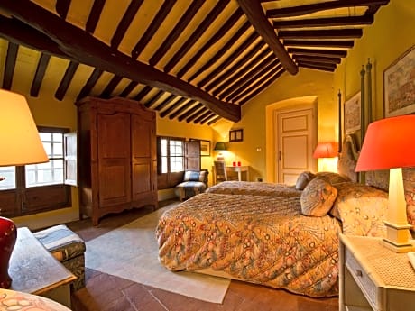 2 Beds