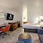 The Hotel Serene Glendale Peoria, Surestay Collection by BW