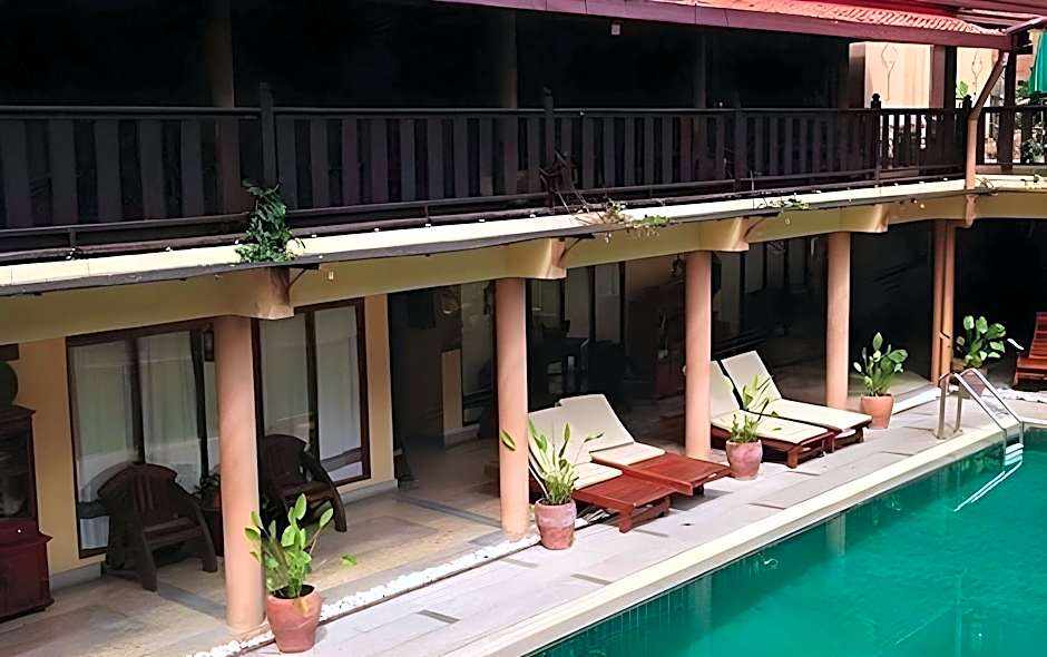 Ruean Thai Hotel