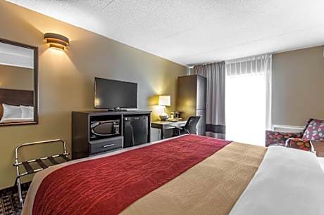 Comfort Inn (Midland)