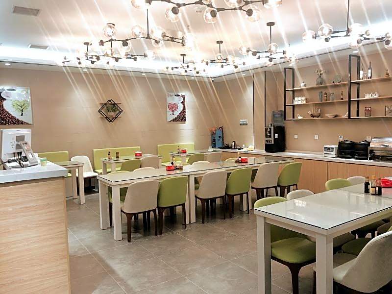 GreenTree Inn Tianjin JinNan ShuangLin Metro Station Express Hotel