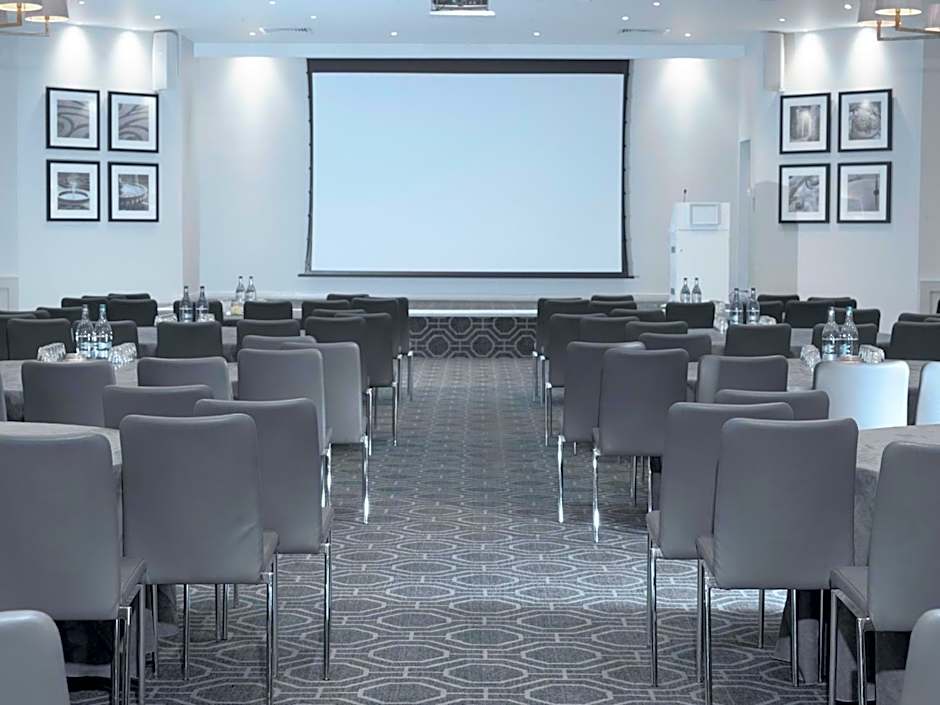 Staverton Park Hotel & Golf Club