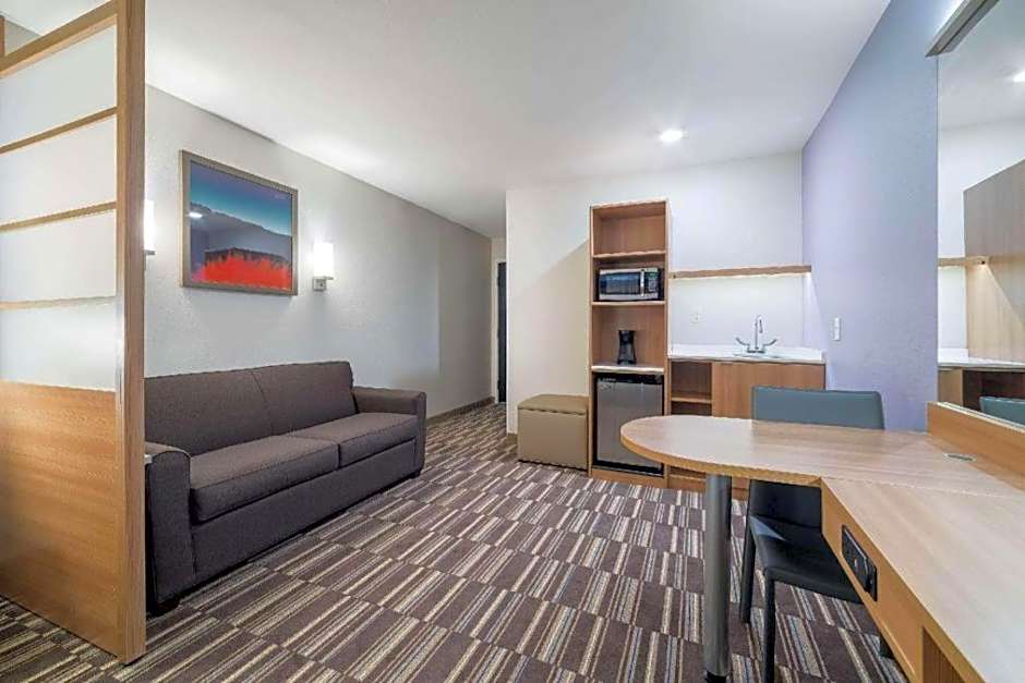 Microtel Inn & Suites By Wyndham Moorhead Fargo Area