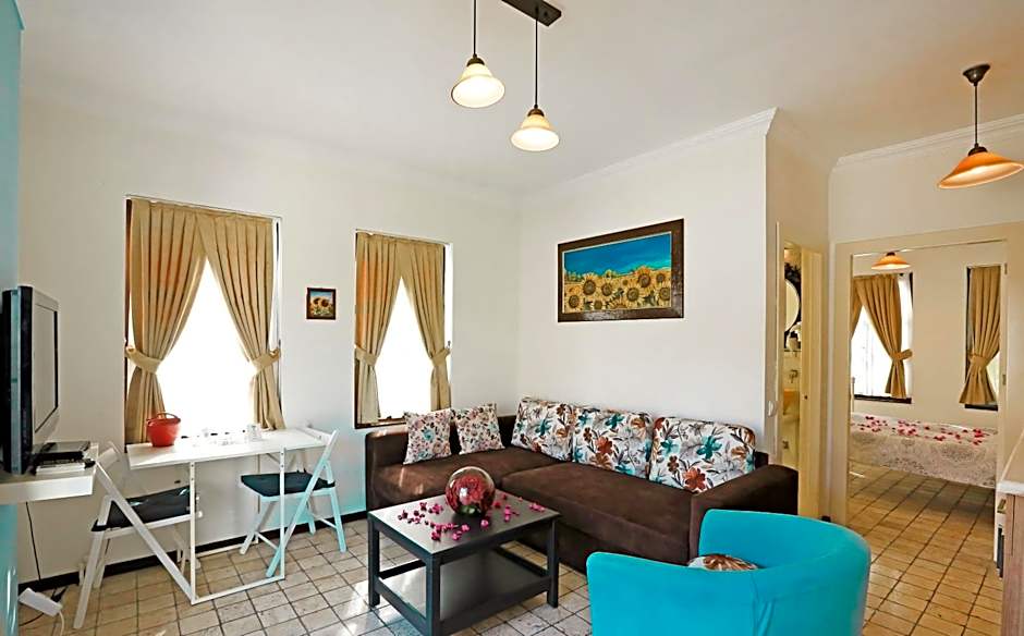 The Suite Apart Hotel