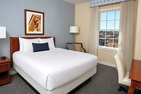 Hotel 24 South