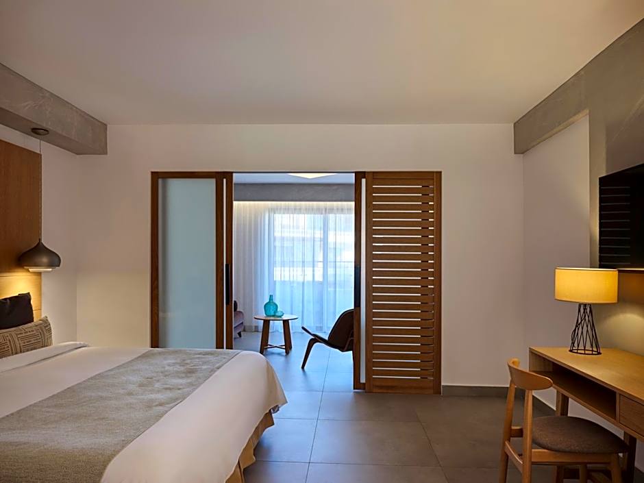 Atlantica Caldera Palace