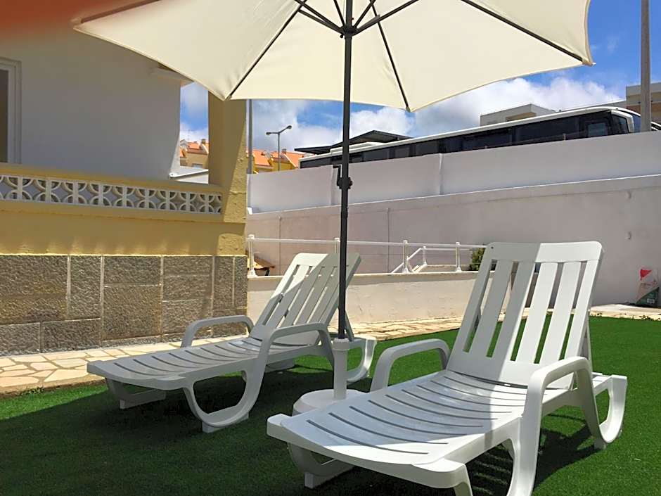 Surfer's Den Ericeira