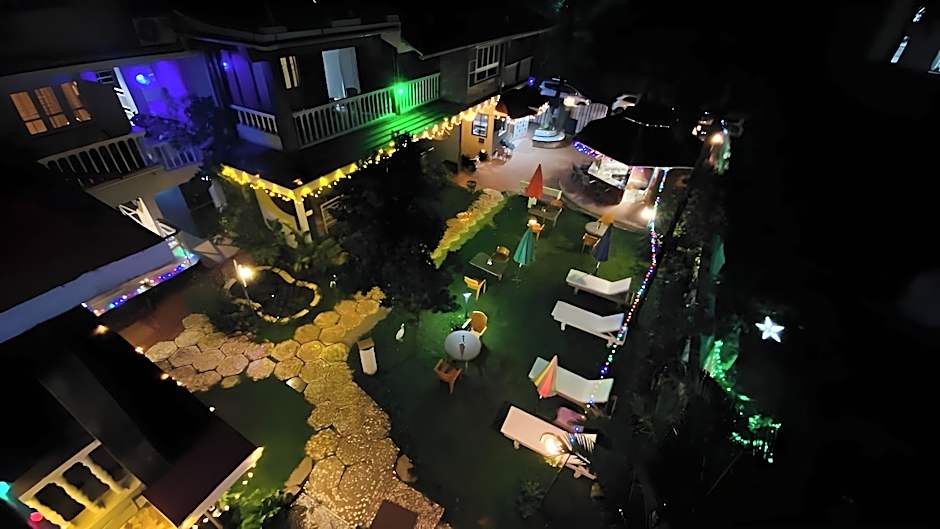 Per Avel Beach Holiday Home