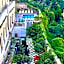 Follow the Sun Boutique Hostel - Pool, Breakfast & Sea Views