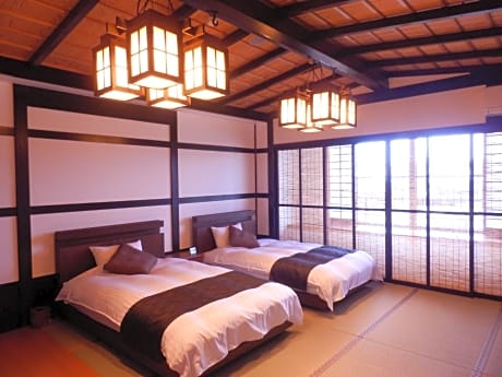 Superior Room with Tatami Area - Enji