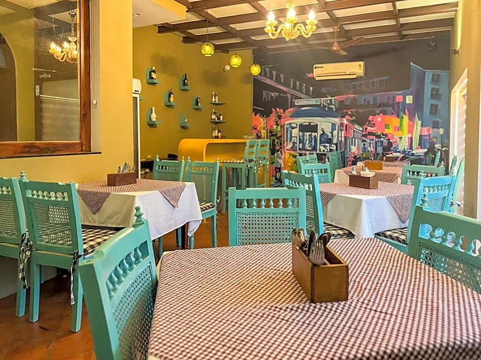 Le Chateau - A Heritage Boutique Hotel