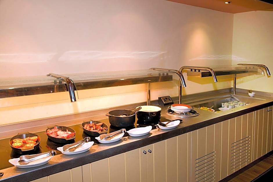 Premier Inn Norwich Nelson City Centre