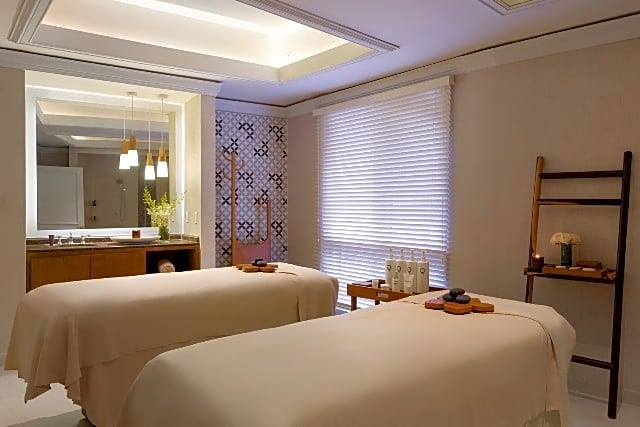 Hyatt Ziva Rose Hall - All Inclusive