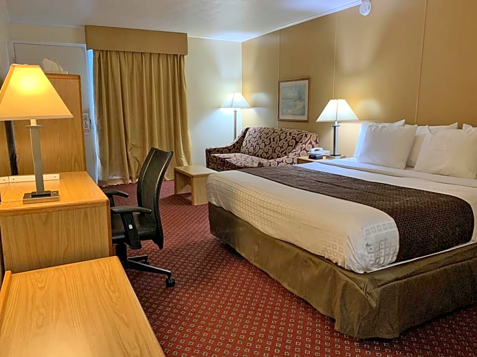 Red Carpet Inn and Suites Ebensburg