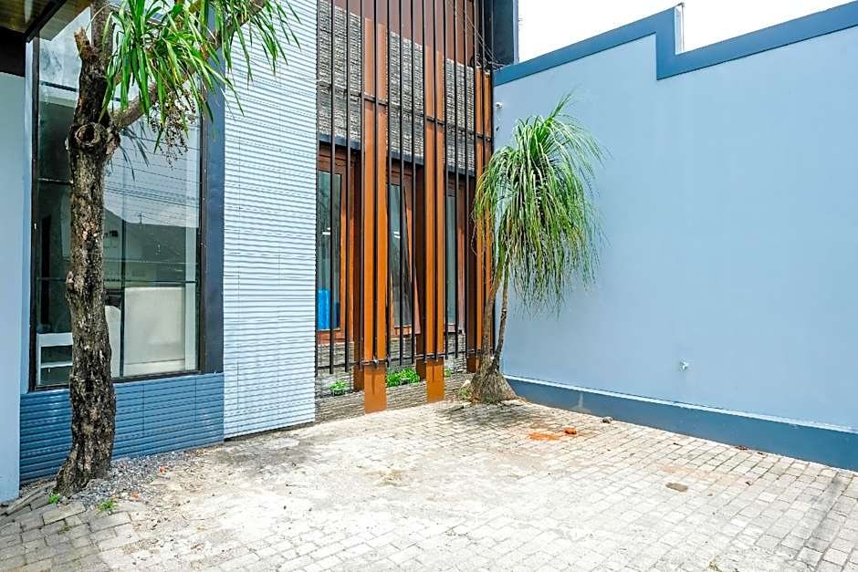 Urbanview Hotel Grand Surya Yogyakarta