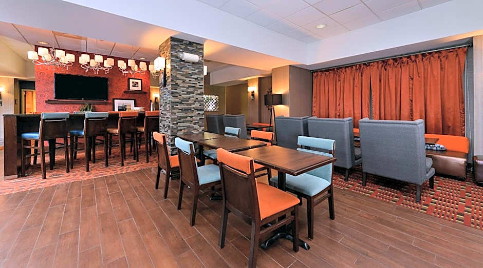 Hampton Inn By Hilton Chicago-Carol Stream