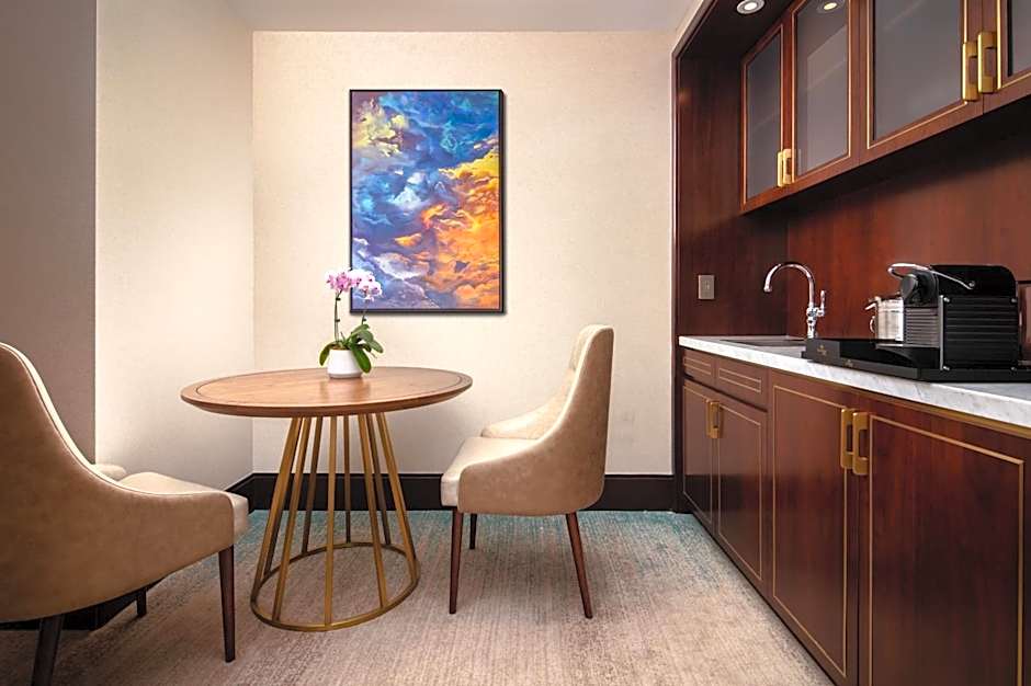 Blossom Hotel Houston