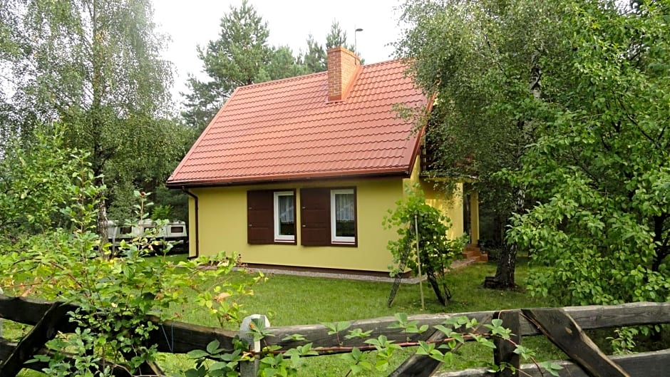 Domek nad jeziorem Rumian