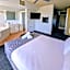 Camelot Motel