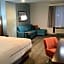 La Quinta Inn & Suites by Wyndham Littleton/Red Rocks