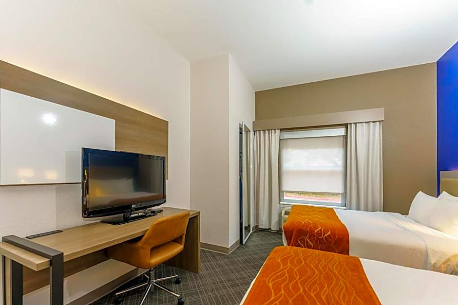 Comfort Suites University Drive