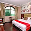 Huayi Hotel