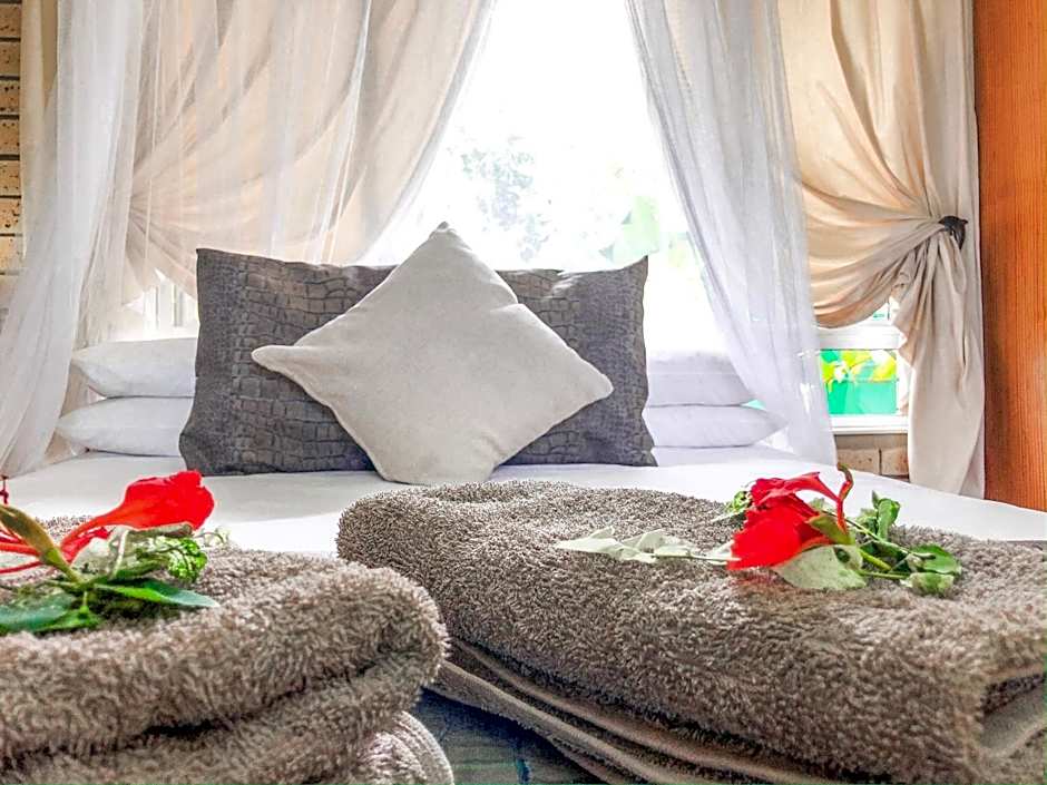 Ingwenya Lodge St Lucia