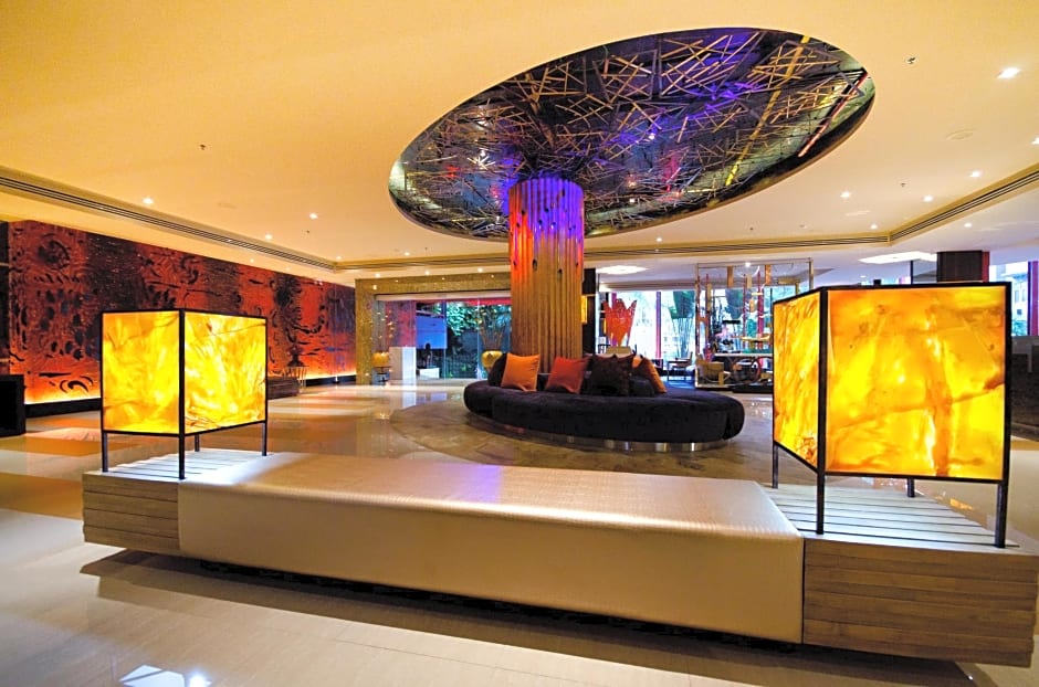 TONGTARA RIVERVIEW HOTEL