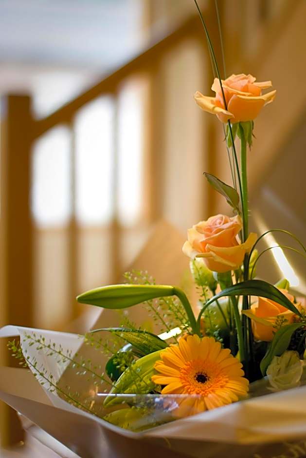 Tweedies Bar and Lodge