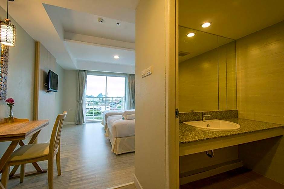 Prachuap Grand Hotel