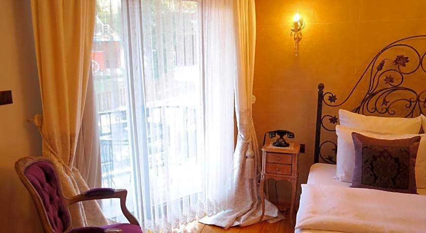 Asiklar boutique hotel 