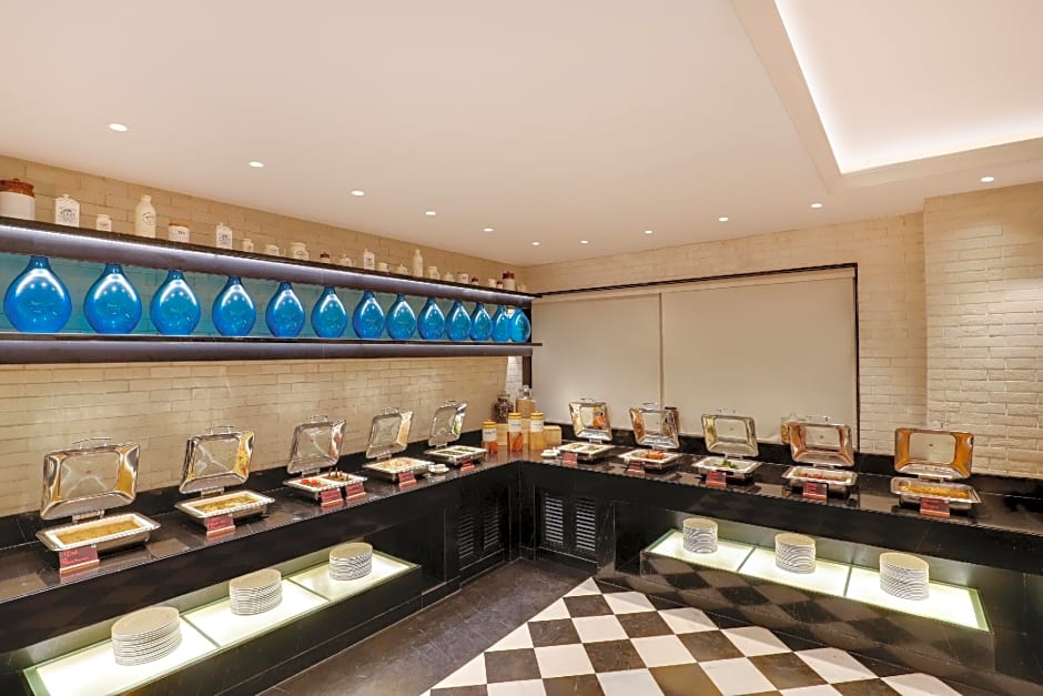 Lemon Tree Premier, Mumbai International Airport