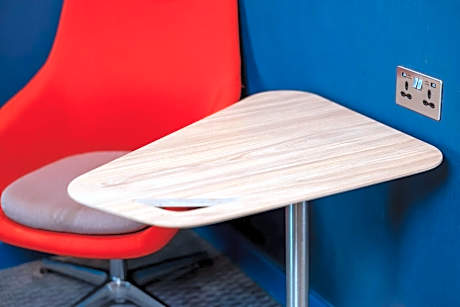 Standard King Room with Single Sofa Bed with Free Hot Breakfast