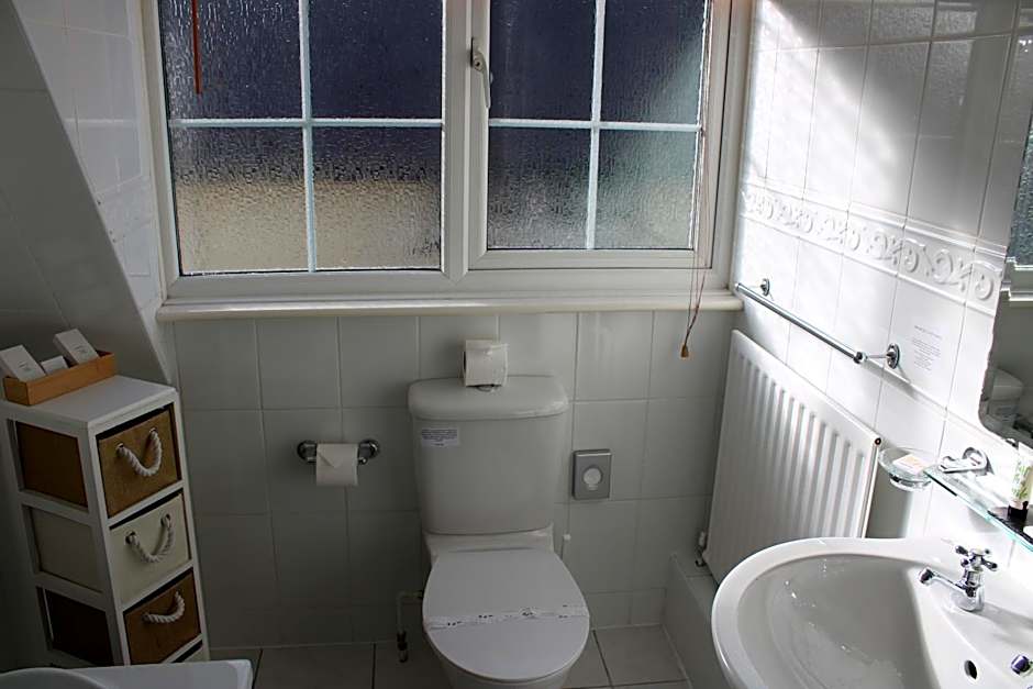 The Birdham Hotel & Restaurant