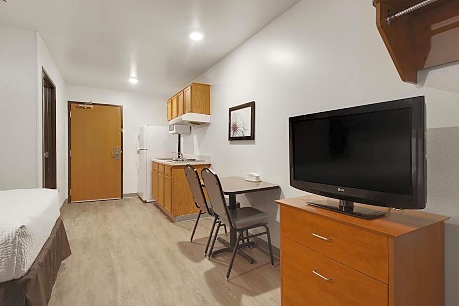 WoodSpring Suites Houston Westchase