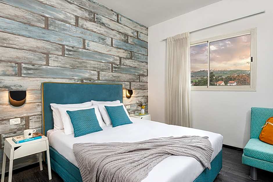 Metulla Travel Hotel