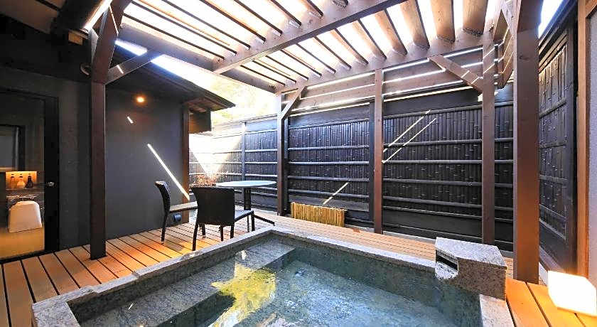 Fuji Onsenji Yumedono Ryokan