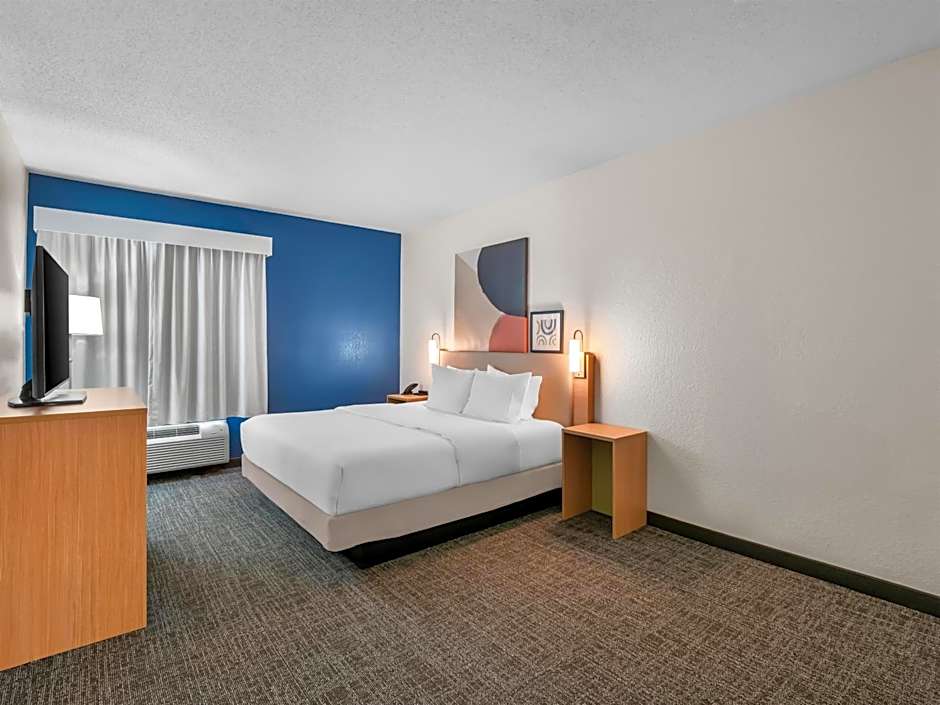 Spark by Hilton Ann Arbor South
