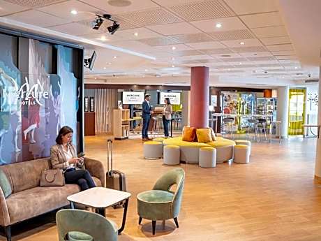 Mercure Paris Massy Gare TGV