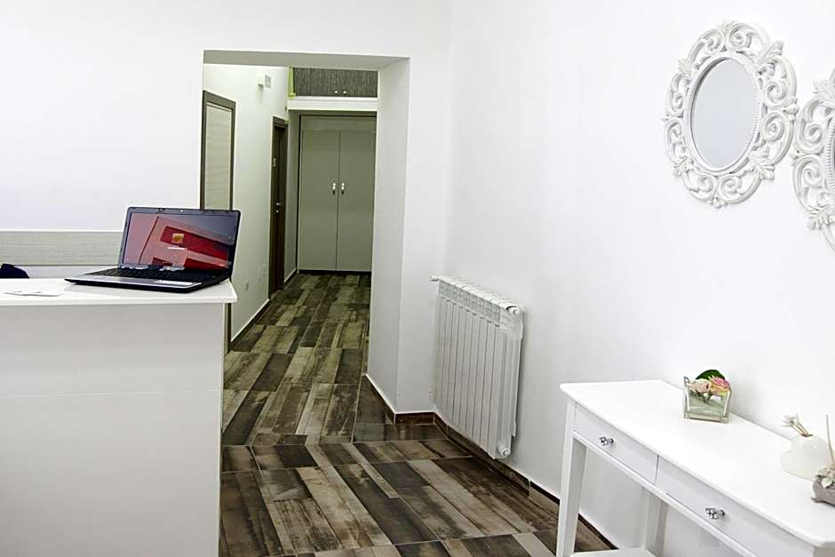 Napoli Garibaldi Square