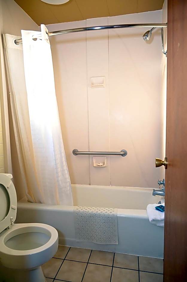 Fortune Inn & Suites