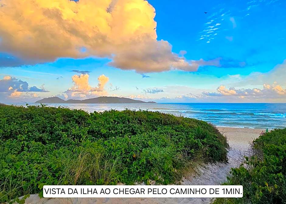 Moradas do Campeche - Pé na areia!