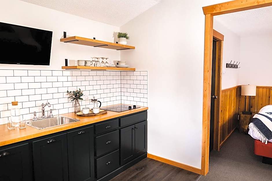 Miette Mountain Cabins