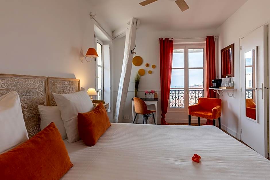 Photo 1 of 3 of 1 Double Bed or 2 Beds, Partial Sea View