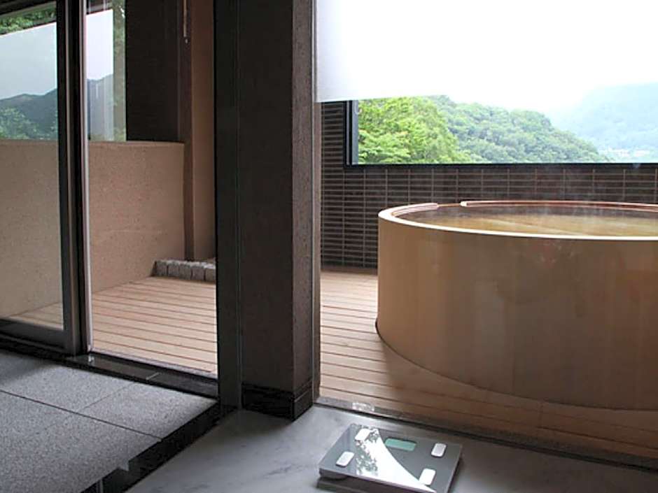 Art & Music Spa Resort Manatei Hakone