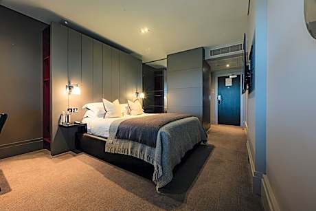 Double Room for 2 Adults