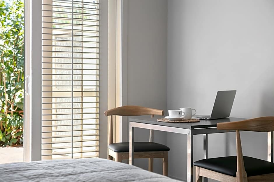 Ocean Beach Motor Lodge